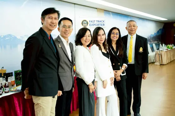 CEO เสน่ห์ไทย อบรมหลักสูตร Fast Track Exporter ให้กับกลุ่มผู้ประกอบการ ภาพที่ 7